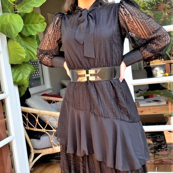 Maison De Robes Dresses & Skirts - 😍 Maison De Robes 𝓛𝓪𝓻𝓪 Dress